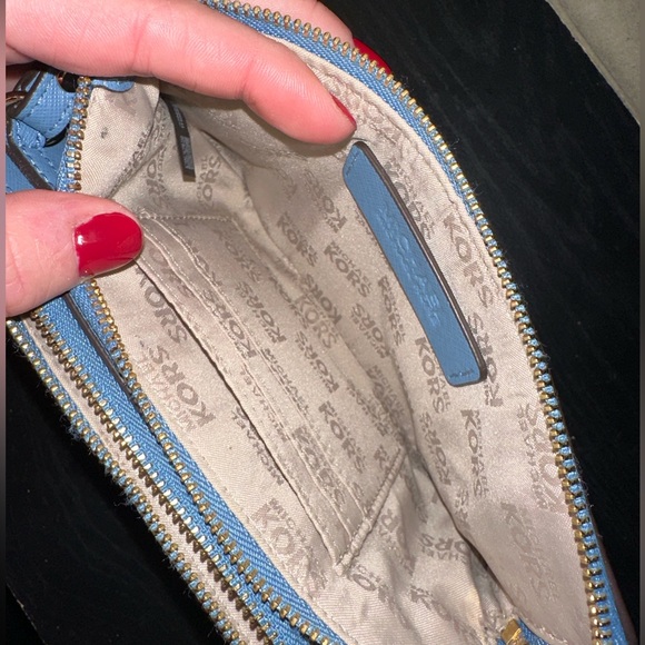 Michael Kors Wristlet - Picture 5 of 11